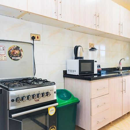 Tropical Themed 3Br And Dsq Apartment Nairobi Exterior photo